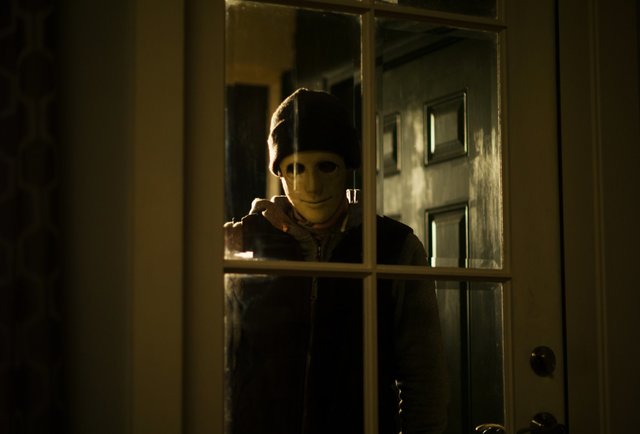 las-mejores-peliculas-de-miedo-que-puedes-encontrar-en-netflix {keyword}