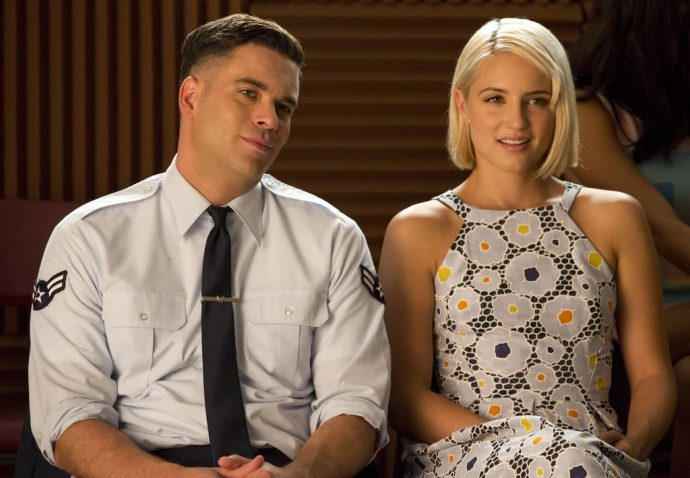 el-informe-forense-de-mark-salling-muestra-todo-lo-que-el-actor-hizo-antes-de-suicidarse {keyword}